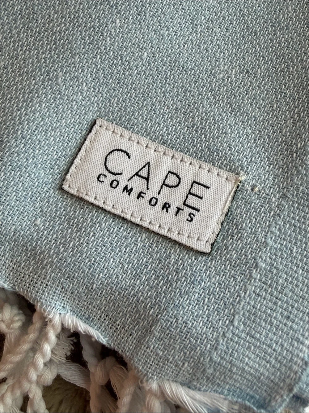 Cape Comforts Set of 2 Blue and White Classic Lightweight Towel 67”L x 37”W